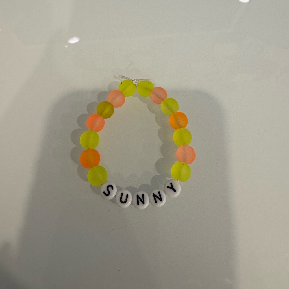 HANDMADE BEADED BRACELET